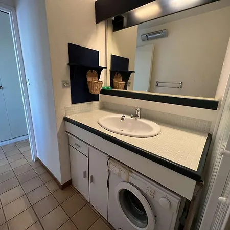 Апартаменти 2 Pieces Proche Plage, Parking, Animaux Admis - Fr-1-702-47 *