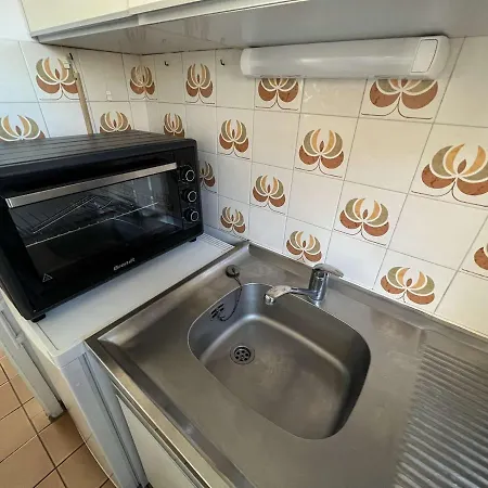 2 Pieces Proche Plage, Parking, Animaux Admis - Fr-1-702-47