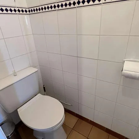 Апартаменти 2 Pieces Proche Plage, Parking, Animaux Admis - Fr-1-702-47 Агд