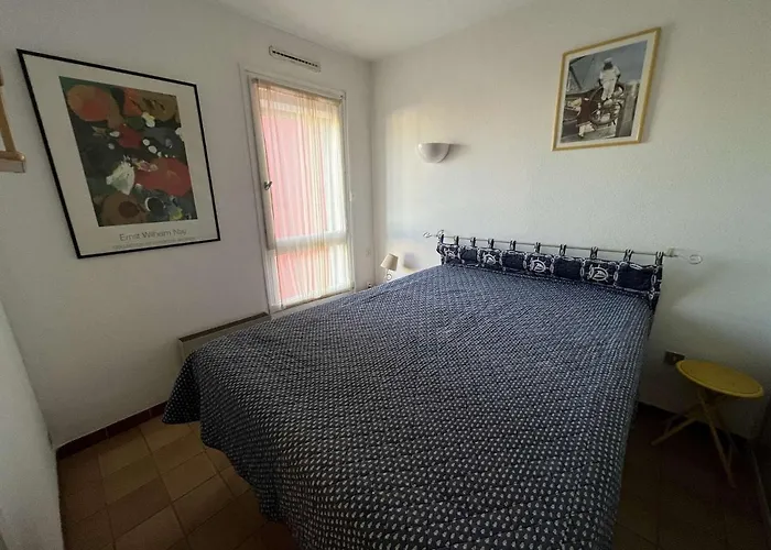 Апартаменты 2 Pieces Proche Plage, Parking, Animaux Admis - Fr-1-702-47 Агд