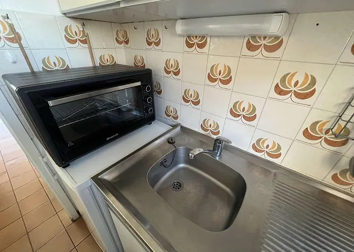 2 Pieces Proche Plage, Parking, Animaux Admis - Fr-1-702-47