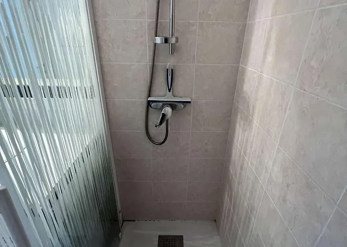 Апартаменты 2 Pieces Proche Plage, Parking, Animaux Admis - Fr-1-702-47