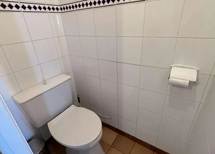 Апартаменты 2 Pieces Proche Plage, Parking, Animaux Admis - Fr-1-702-47 Агд